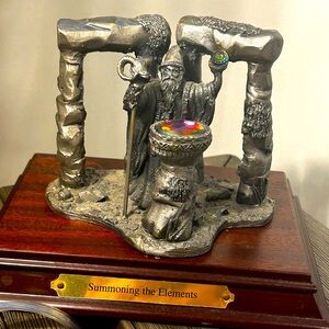 Summoning the Elements Fantasy Wizard Myth & Magic Tudor Mint pewter